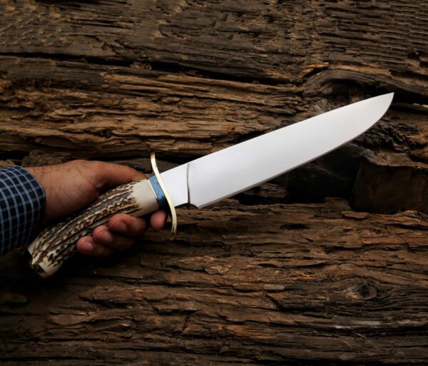 classic bowie knife